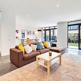 Wonderful Hobsonville Three Bedroom Home