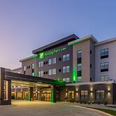 Holiday Inn & Suites Cedar Falls - Waterloo Event Ctr by IHG