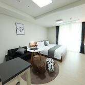 Leeinstay Hotel