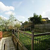 3 Bedroom Holiday Home With River Views