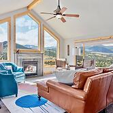 Mapes Luxury Vacation At Windcliff 5 Bedroom Home by RedAwning