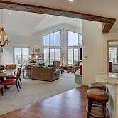 2br In The Seasons At Arrowhead-vaulted Ceilings 2 Bedroom Condo by Re
