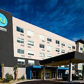 Tru by Hilton Lake City