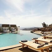 Myconian Panoptis Escape - Small Luxury Hotels of the World