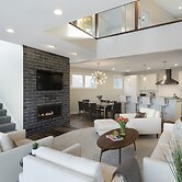 Lakefront Luxury