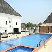 PoshLux Executive Hotel