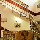 Hotel Utomlennye Solntsem