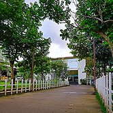 Sorina Hillside Resort