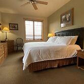 Morning Eagle #301 3 Bedroom Condo