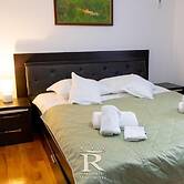 Apartment Family Rivulus