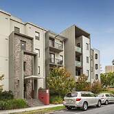 ReadySet Apartments on Altona