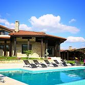 Villa Heaven Hills