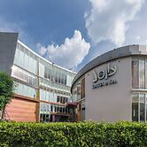 Jolly Suites Petkasem