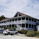 Scarborough Inn