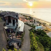 Peerless Villas Hotel