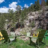 The Woolly Bugger Inn