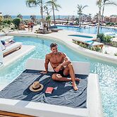 Hotel Zahara Beach by Q Hotels