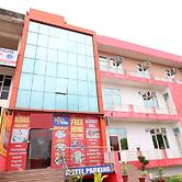 OYO 18943 Hotel Punjab Residency