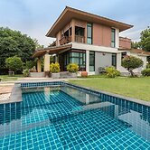 Pool Villa Pattaya by Passionata