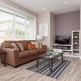 Private and Cozy 2bdr 2BA Home in Kitsilano