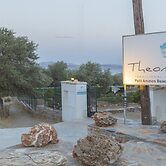 Theonis Villas