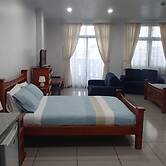 Tungi Colonnade Hotel