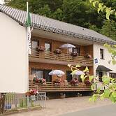 Gasthof - Pension 'Zur Dorfschänke'
