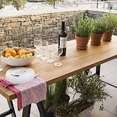 Syros Wellness Luxury Suites