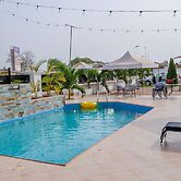 Candice serviced Apartment