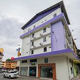Summer Hotel