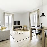 Port Plaza Apartments