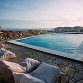 Mykonos Supreme Comfort Suites & Villas