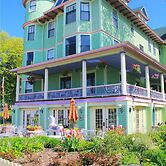 Inn on Mackinac