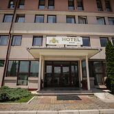 Hotel Yu