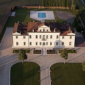 Villa Cornaro Tourist Suites