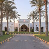 CAPITAL O133 Al Sawadi Beach Resort & Spa