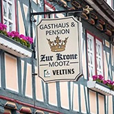 Gaststätte & Pension  Zur Krone