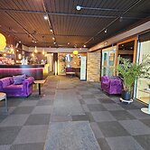 Samantta Hotel & Restaurant