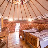 Altyn Bulak Lakeside Resort