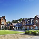 The Villa Wrea Green