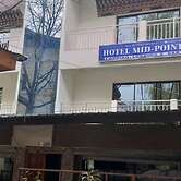 Hotel Midpoint