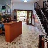 Tisa Suites & Lounge