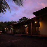 Hiliya Resort - Hostel