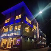 Avisha Suites
