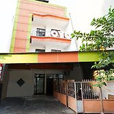 OYO 485 Marcello Residence