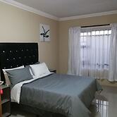 M n M Guest House in Polokwane Turfloop