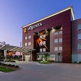 La Quinta Inn & Suites by Wyndham Lafayette Oil Center