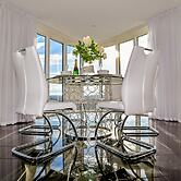 Just Stay Wales – Meridian Quay Penthouses