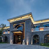 Hotel Indigo Heilong Lake by IHG