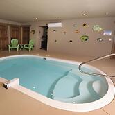 Aqua Paradise - Six Bedroom Chalet